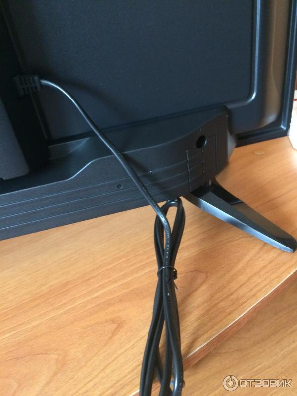 LED телевизор Thomson T32RTE1300 фото
