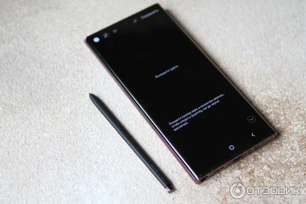 Смартфон Samsung Galaxy S22 Ultra фото