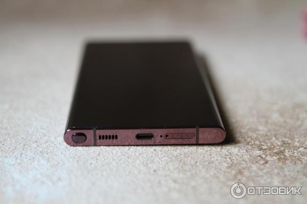 Смартфон Samsung Galaxy S22 Ultra фото