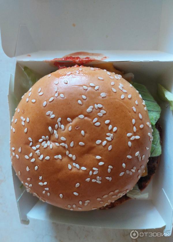 бургер биг мак. вкусно и точка насекомые в бургерах. гранд де люкс макдональдс. вкусно точка гранд де люкс. вкусная точка макдональдс.