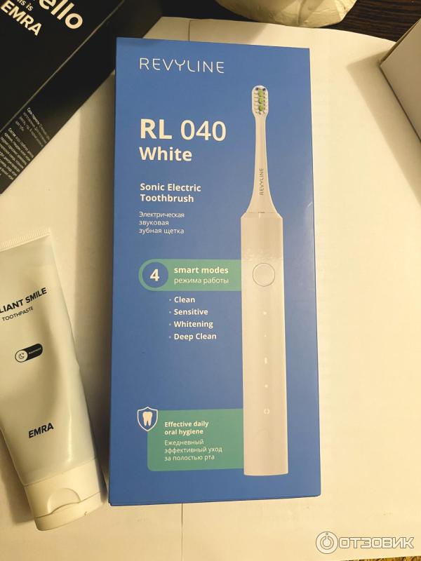 Revyline зубная щетка 060
