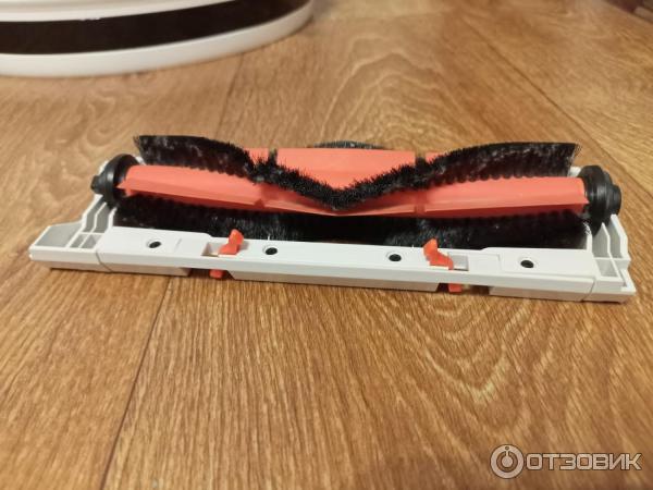 Робот-пылесос Xiaomi Mi Robot Vacuum Mop Essential MJSTG1 фото