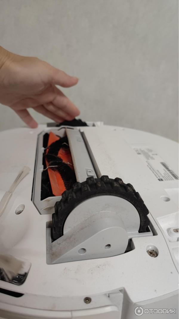 Робот-пылесос Xiaomi Mi Robot Vacuum-Mop