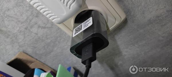 Док-станция Lenovo Smart Charging Station CD-100 фото