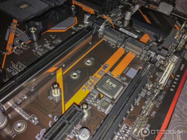 Материнская плата Gigabyte B450 Aorus Elite rev. 1.0 фото