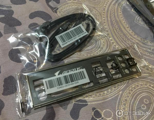 Материнская плата Gigabyte B450 Aorus Elite rev. 1.0 фото