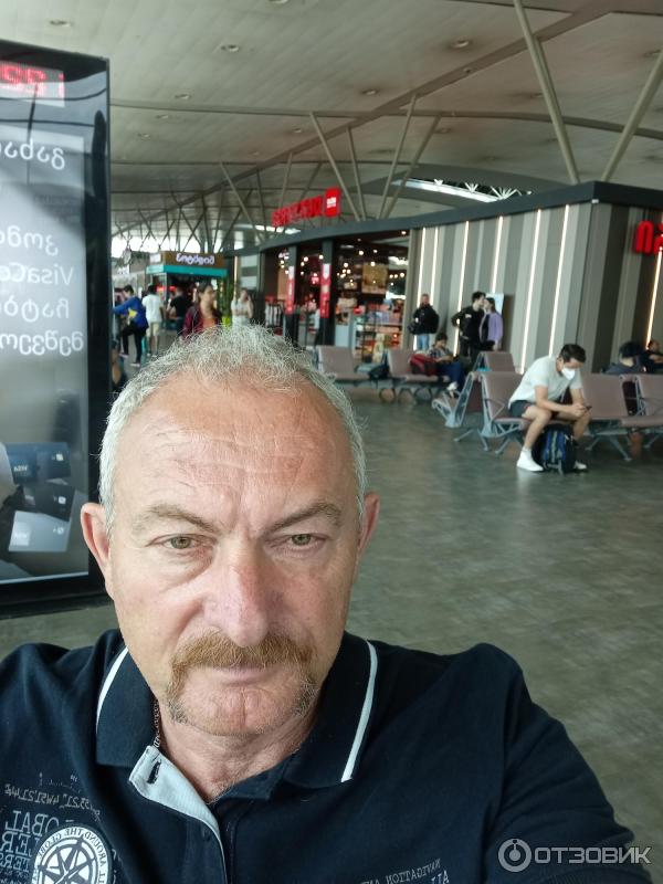 Отзыв о Аэропорт Тбилиси (Грузия, Тбилиси) | Без особых изысков , но ...