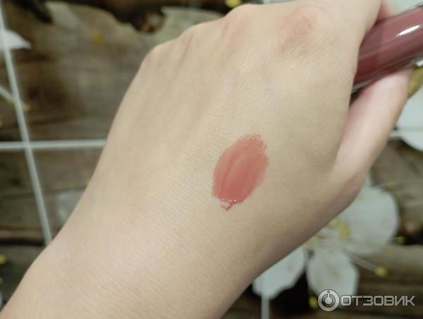 Отзыв о Жидкая кремовая помада для губ Faberlic Smoothie Lip Cream ...