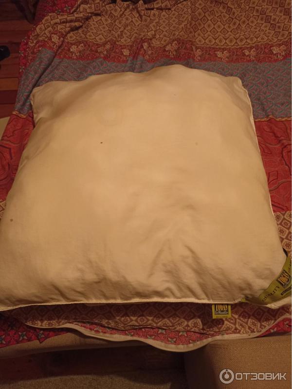 Gosa hotsell syren pillow