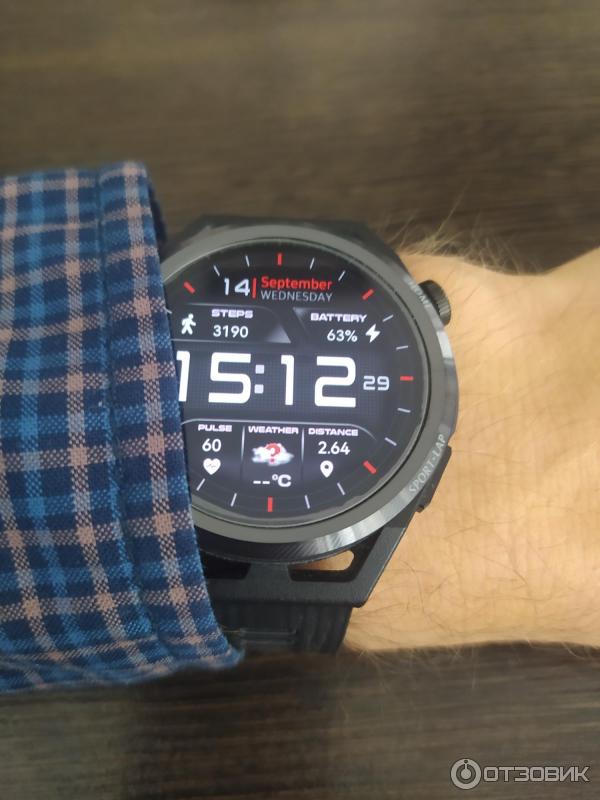 Смарт-часы Huawei Watch GT Runner, фото