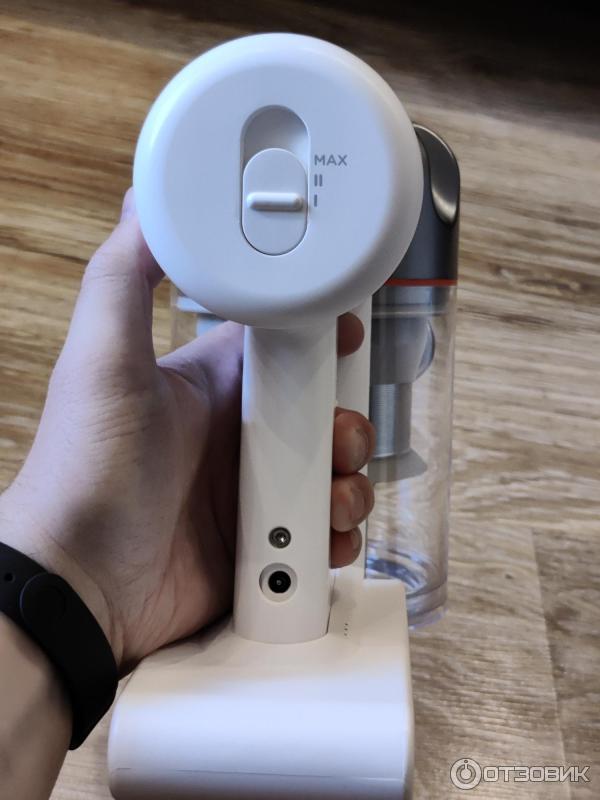 Ручной пылесос Xiaomi Dreame V9P фото