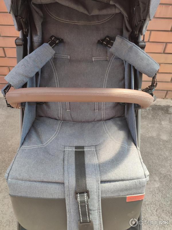 Отзыв о Прогулочная коляска Carrello Astra | * * * Шикарная маневренная ...