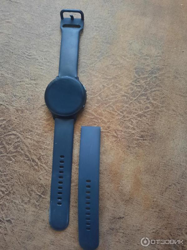 Умные часы Samsung Galaxy Watch Active 2 фото