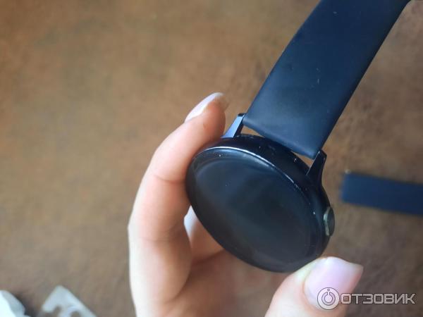 Умные часы Samsung Galaxy Watch Active 2 фото